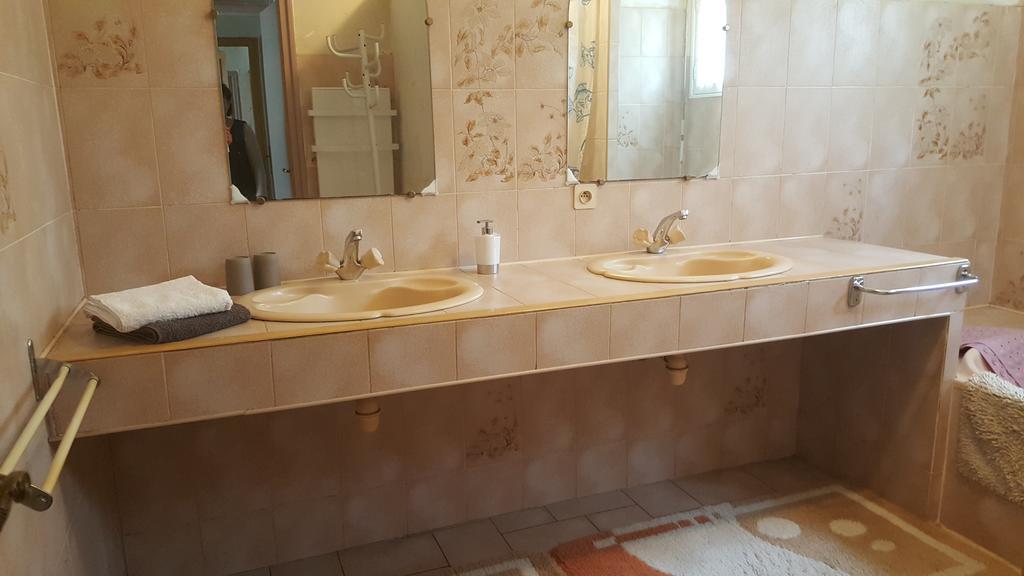 Chambres D'Hotes D'Evelyne Pluneret ภายนอก รูปภาพ