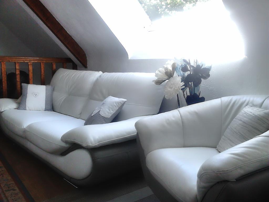 Chambres D'Hotes D'Evelyne Pluneret ภายนอก รูปภาพ